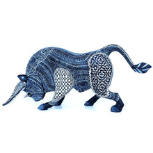 Cargar imagen en el visor de la galería, Toro Mediano Gris/Blanco JF