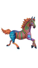 Cargar imagen en el visor de la galería, Caballo Alebrijes Tona escultura madera Oaxaca