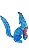Cargar imagen en el visor de la galería, Coyote Azul Aullando SN