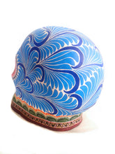 Cargar imagen en el visor de la galería, Cráneo Azul Grecas