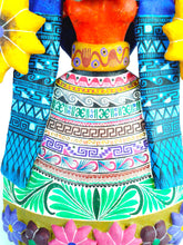 Cargar imagen en el visor de la galería, Frida Calavera Candelero