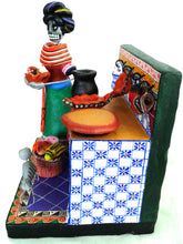 Cargar imagen en el visor de la galería, Cocina tradicional con mascota