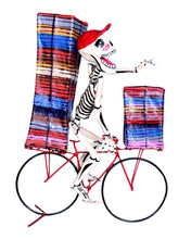 Cargar imagen en el visor de la galería, Repartidor en bici calavera