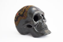 Cargar imagen en el visor de la galería, Cráneo "Tierra"