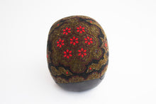 Cargar imagen en el visor de la galería, Cráneo "Tierra"