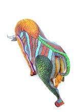 Cargar imagen en el visor de la galería, Toro de Lidia Elegante JF