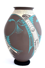 Cargar imagen en el visor de la galería, Artesanía Mexicana Barro Cerámica Mata Ortiz