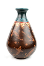Cargar imagen en el visor de la galería, Florero Marrón Carpas Cónico