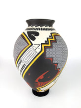 Cargar imagen en el visor de la galería, Artesanía Mexicana Vasija Cerámica Mata Ortiz Chihuahua