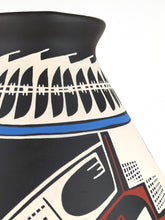 Cargar imagen en el visor de la galería, Artesanía Mexicana Vasija Cerámica Mata Ortiz Chihuahua