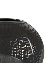 Cargar imagen en el visor de la galería, Olla Esfera Negra Haásta