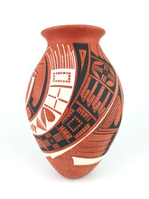 Cargar imagen en el visor de la galería, Cerámica Mata Ortiz Artesanía Barro Mexicana