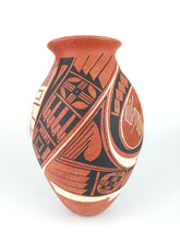 Cargar imagen en el visor de la galería, Vasija Rojo Jaspeado Taá