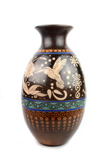 Cargar imagen en el visor de la galería, Artesanía Barro al Negativo Michoacán Mexicana