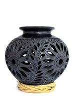 Cargar imagen en el visor de la galería, Olla calada flores mate med