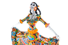 Cargar imagen en el visor de la galería, Bailarina Mayólica Ch