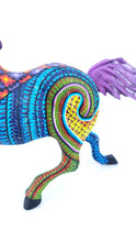 Cargar imagen en el visor de la galería, Caballo Mediano Azul/Morado JF
