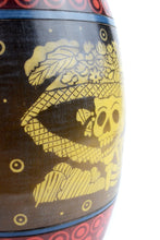Cargar imagen en el visor de la galería, Florero Rojo Catrina José Guadalupe Posada
