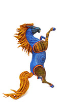 Cargar imagen en el visor de la galería, Caballo En Dos Patas Azul JF

